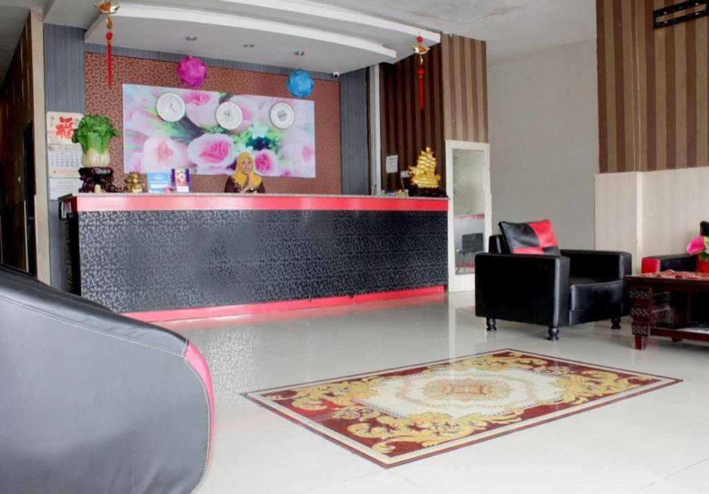 Hotel Permata Makassar Exterior photo